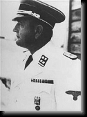 SS-Obersturmbahnfuhrer Arthur Rodl, velitel koncentracniho tabora Gross-Rosen v letech 1941 - 1942. * 250 x 341 * (9KB)